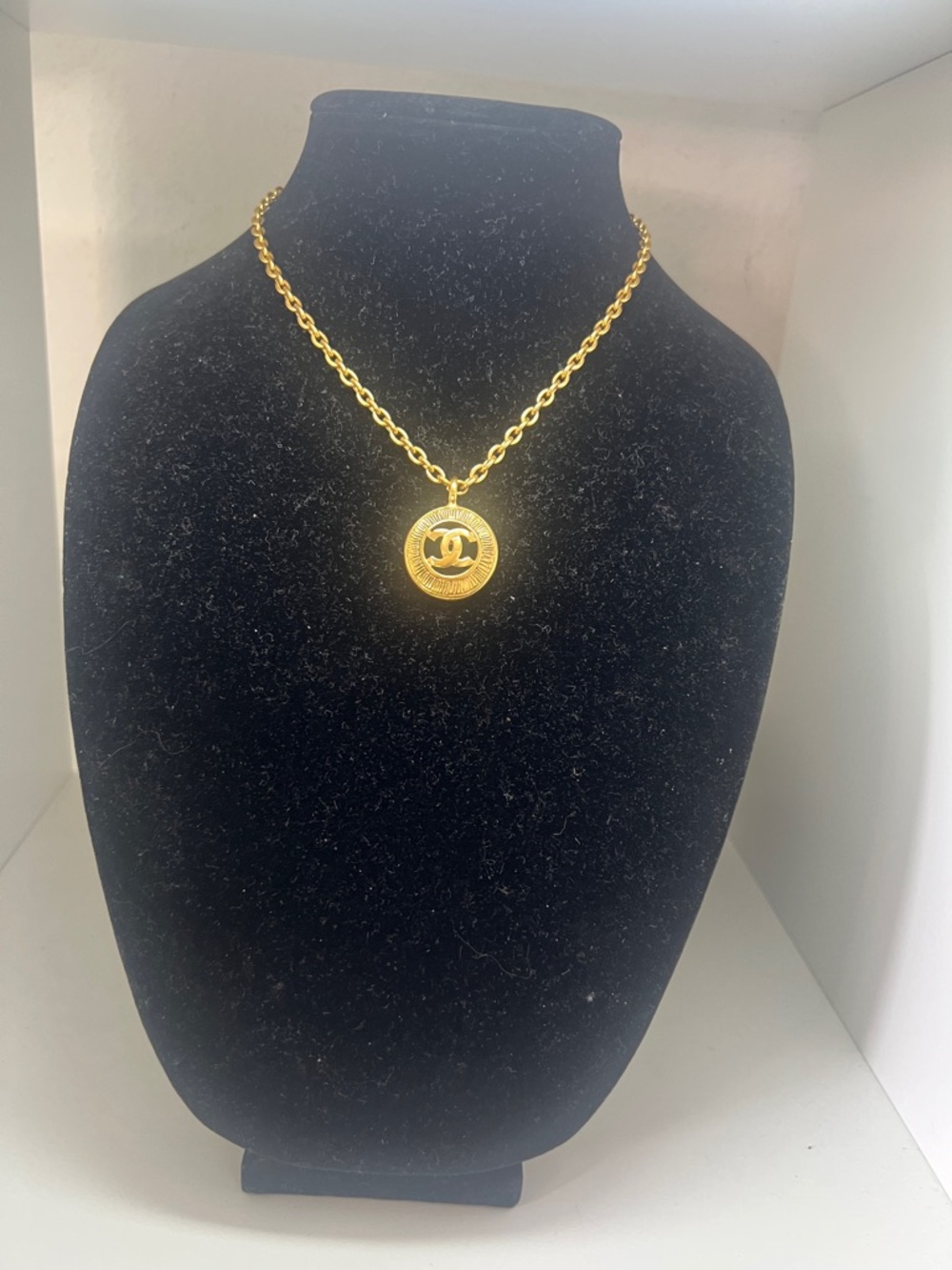 CHANEL 24kgp Medallion Pendant Necklace